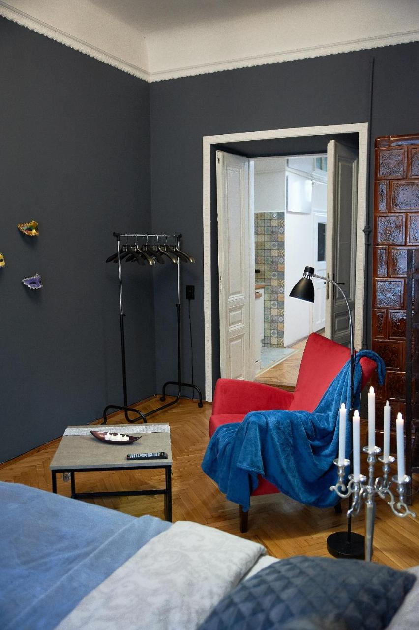 Stylish Apartments In The Center Lviv Exterior foto